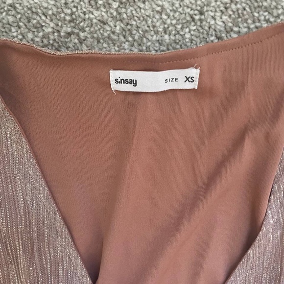 Sinsay Pink Dress with Belt - Size S, V shape neck - Picture 4 of 5